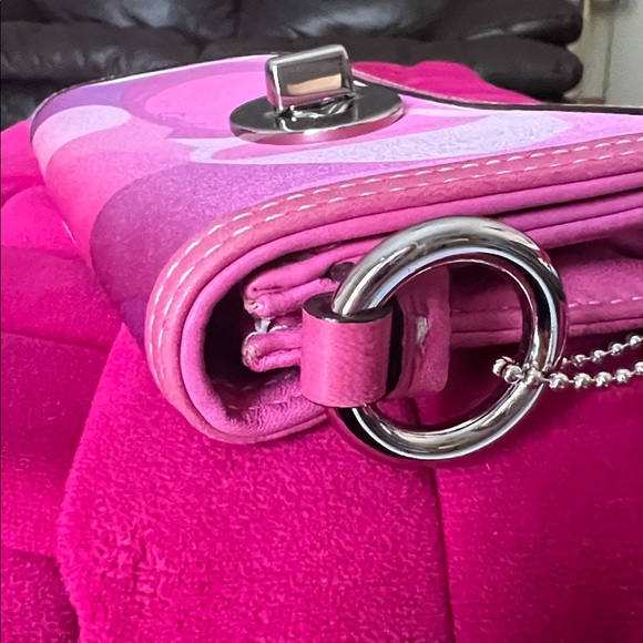 Coach Vintage Zoe Clutch-NWOT - Picture 8 of 15